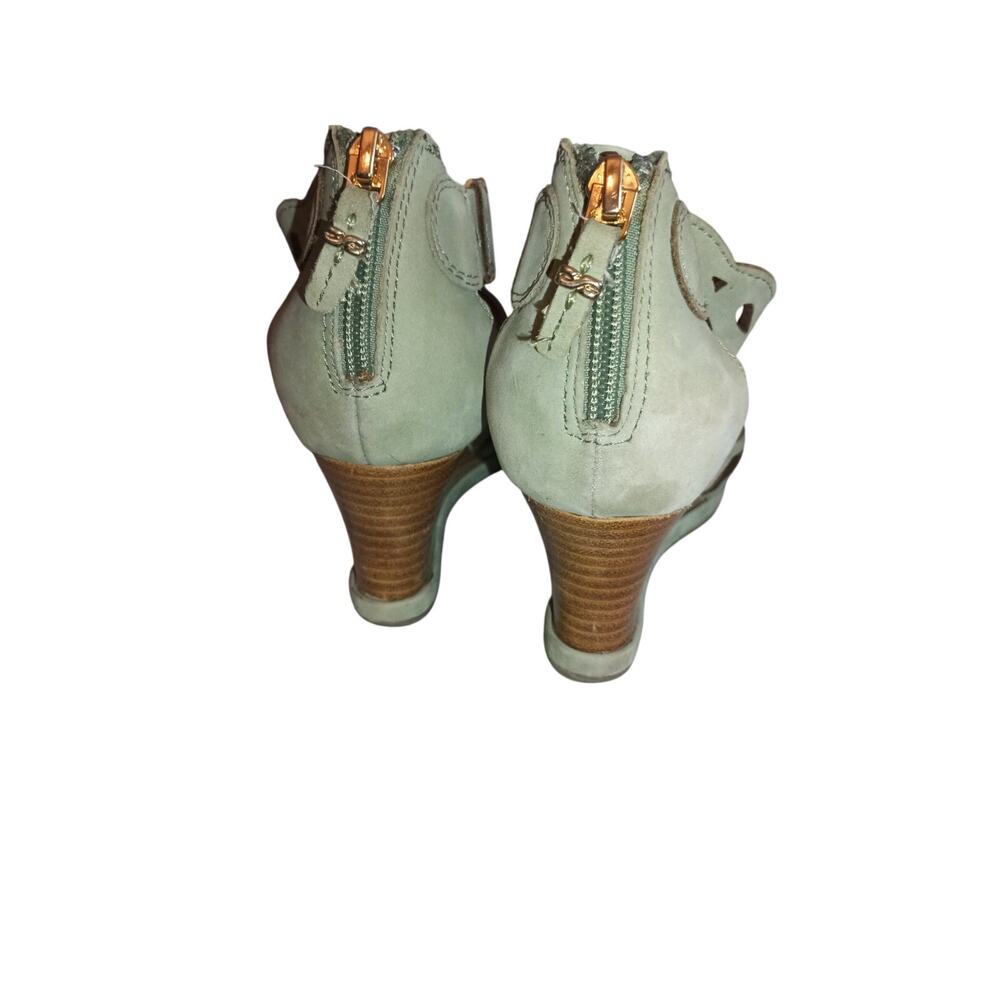 Earthies Sage green Wedge Sandals Cushioned size 8 - Picture 4 of 5